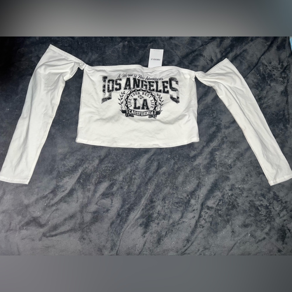 Black and White Off the Shoulder LA Graphic Crop Top
